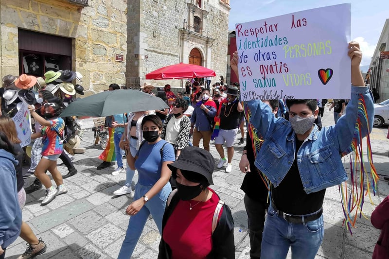 Marcha LGBTTTIQ+ en Oaxaca 