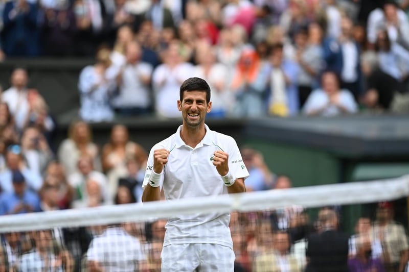 Djokovic gana en su Wimbledon