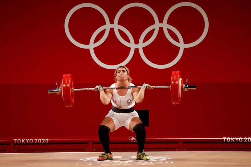 levantamiento de pesas femenis en Tokio 2020