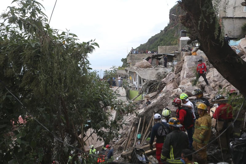 Deslave en el Cerro del Chiquihuite: Reportan un muerto y al menos 10 personas desaparecidas