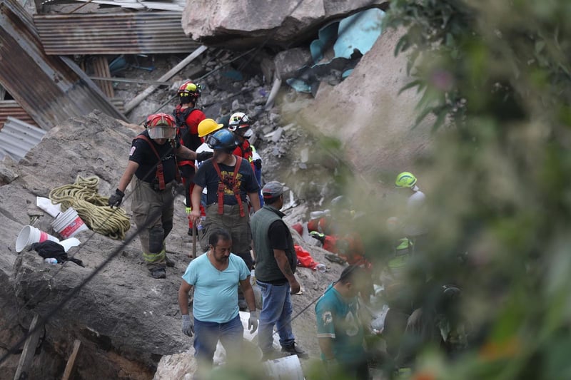 Deslave en el Cerro del Chiquihuite: Reportan un muerto y al menos 10 personas desaparecidas