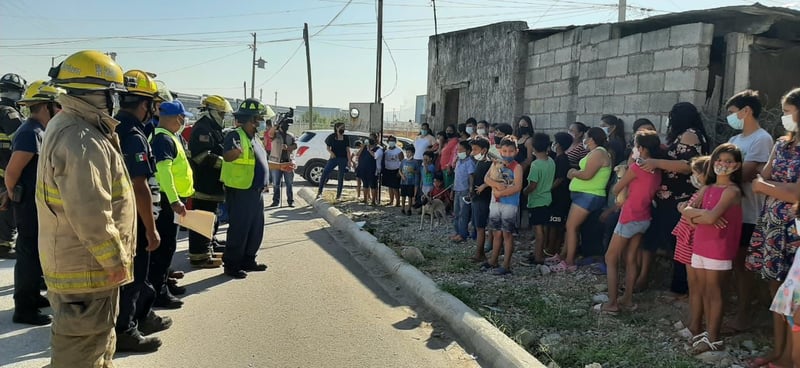 Evacuan a 50 familias del fraccionamiento Calderón por simulacro en AHMSA