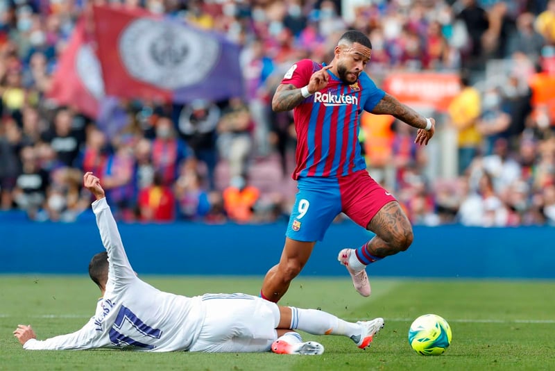 El Real Madrid se lleva el Clásico Español en el Camp Nou con goles de Alaba y Lucas Vázquez