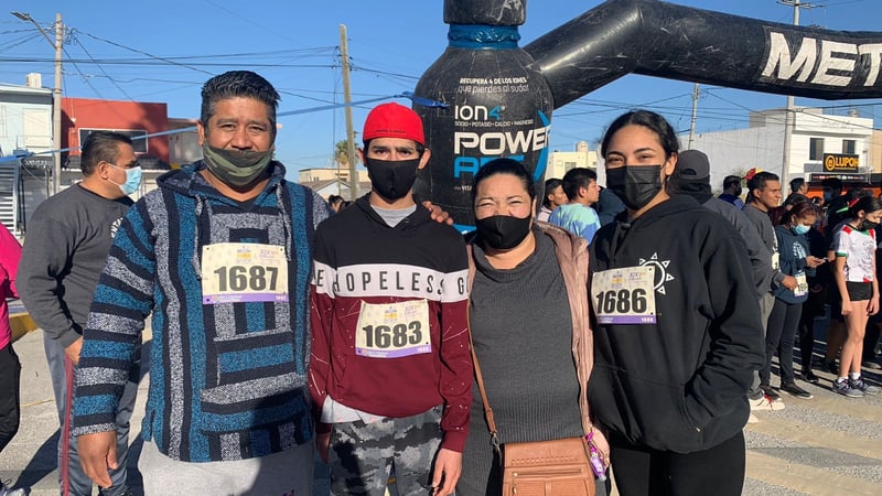 Carrera 3k en beneficio a Luis Cruz en Monclova 