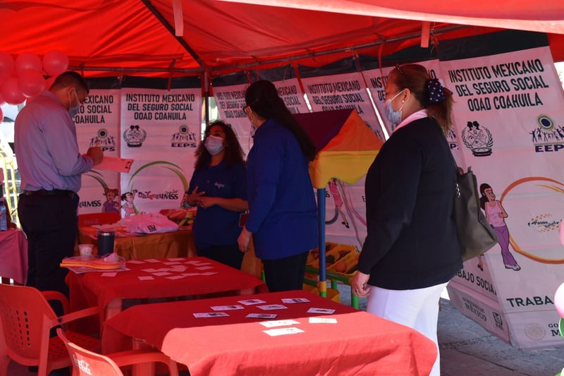 IMSS de Monclova realiza Triatlón para prevenir enfermedades 