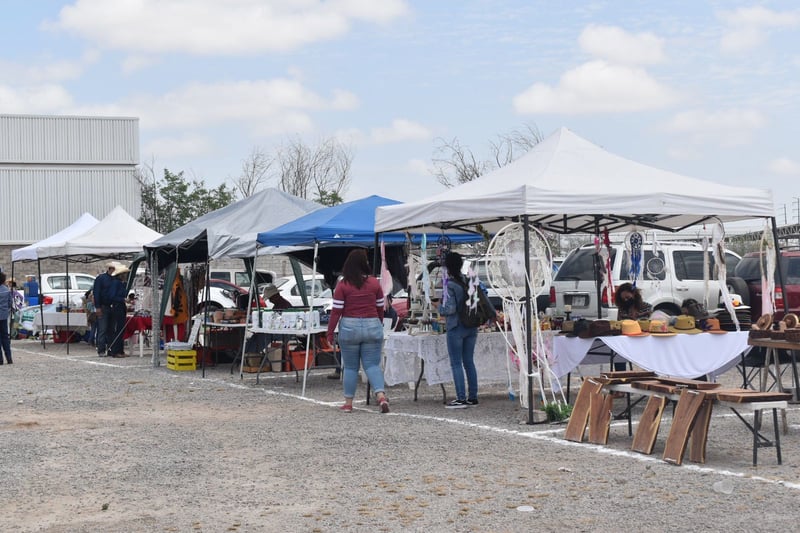 Tianguis Agropecuario en Monclova