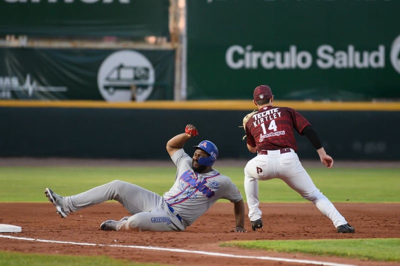 Acereros gana el juego con una pizarra de 3 -0