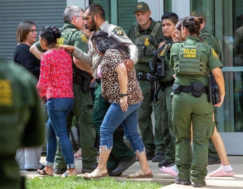 Masacre en primaria de Texas, sube a 21 muertos