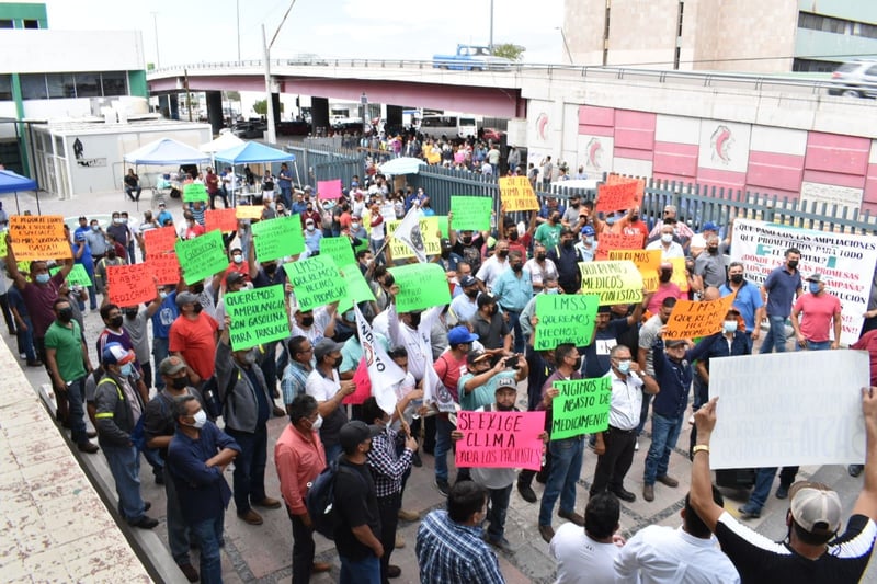 Manifestación de obreros de AHMSA