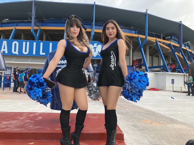 Juego 1 y 2 de Acereros de Monclova vs Sulatanes de Monterrey