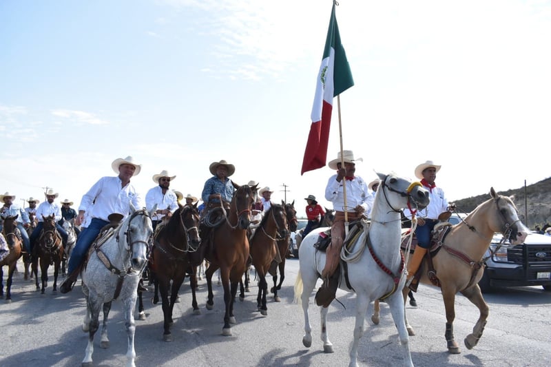 Cabalgata en conmemoración al 333 Aniversario de Monclova