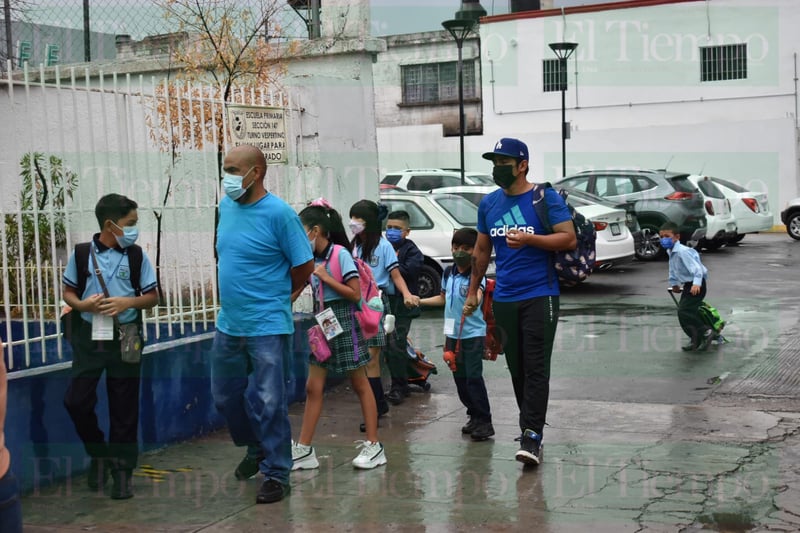 Así se vive el regreso a clases en Monclova