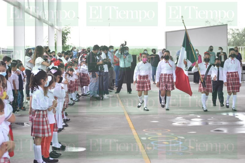 Así se vive el regreso a clases en Monclova