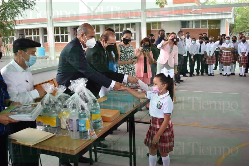 Así se vive el regreso a clases en Monclova