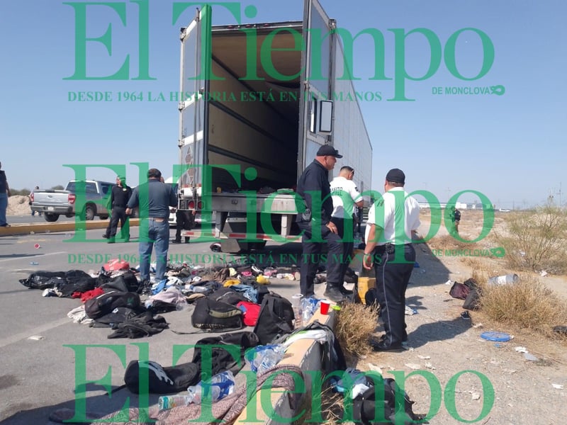 160 migrantes en caja de tráiler en Monclova