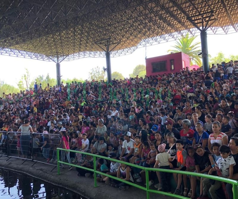 Miles de niños festejando su día en el Xochipili 1