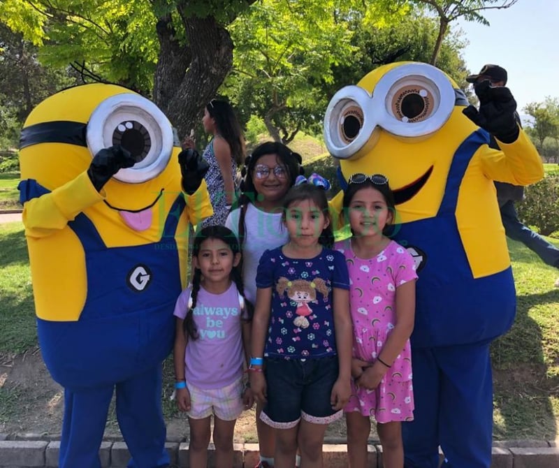 Miles de niños festejando su día en el Xochipili 1