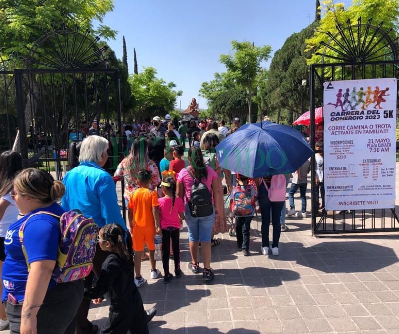 Miles de niños festejando su día en el Xochipili 1