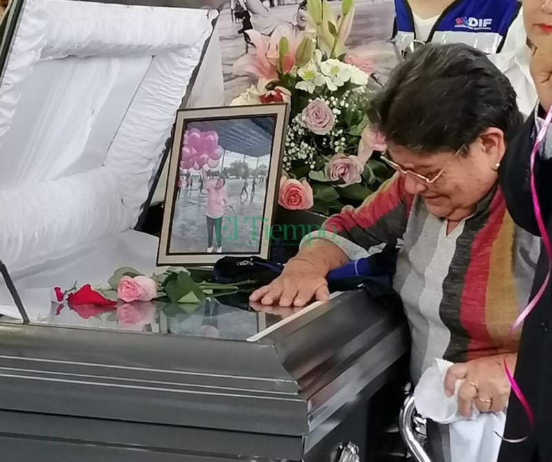 Despiden a Verónica Yazmin López Moreno, un gran ejemplo a seguir en DIF municipal.