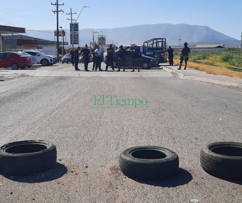 Obreros de la siderúrgica 2 continúan con su plantón en protesta por la falta de pagos