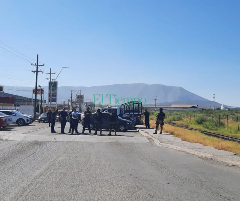 Obreros de la siderúrgica 2 continúan con su plantón en protesta por la falta de pagos