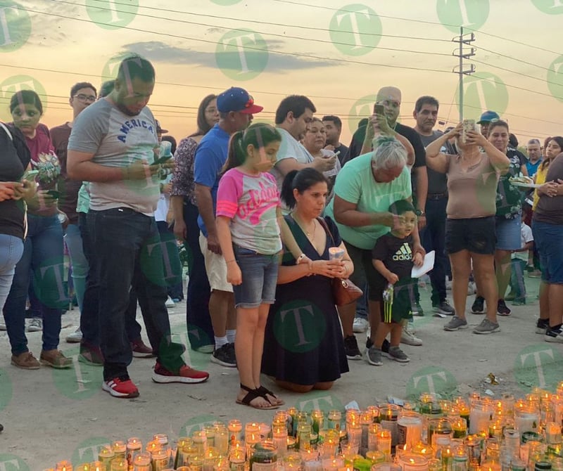 Creyentes acompañan todo el día a San Juditas Tadeo