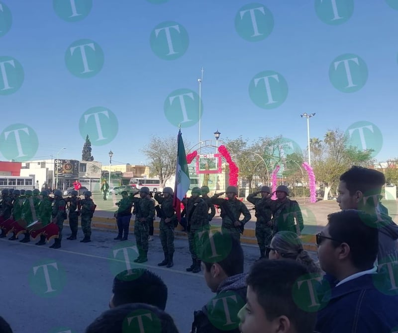 Autoridades celebran Día del Ejército