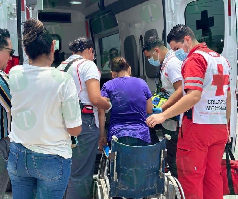 Otra mujer se siente mal por extremo calor en casillas en Monclova 