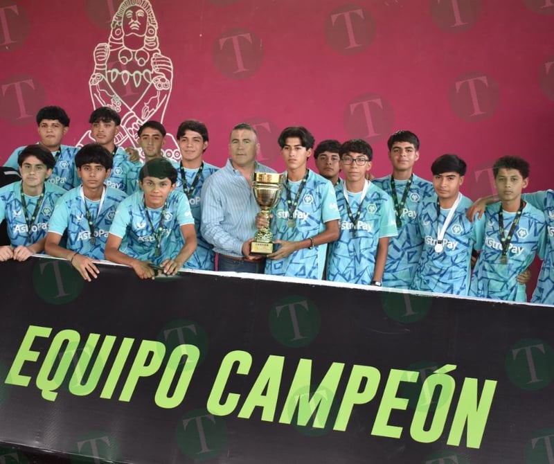 Parque Xochipilli premia a los campeones de la Liga de Fútbol