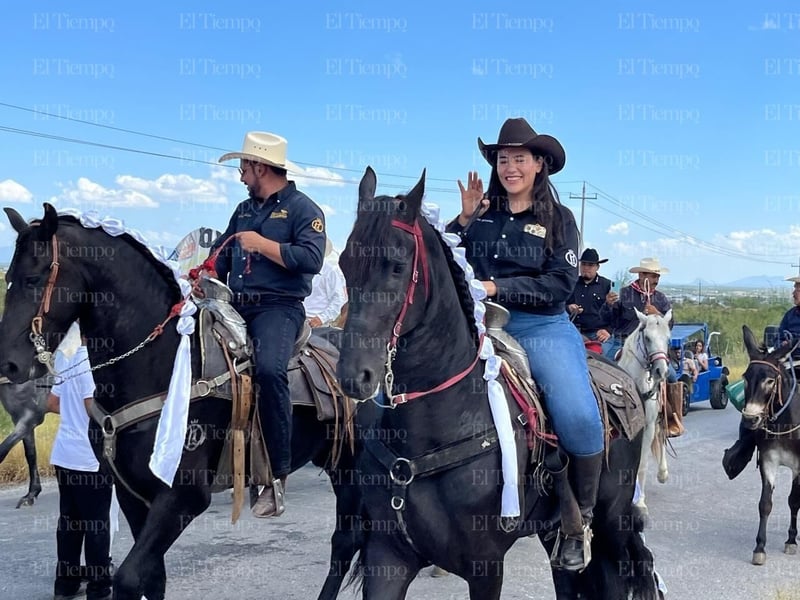 Cabalgata 335 aniversario de Monclova