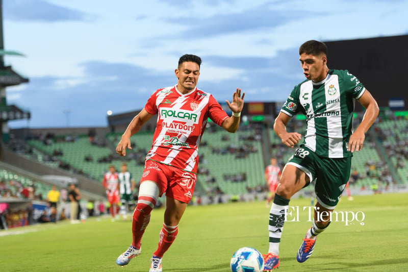 Santos Laguna vence a Necaxa en el Corona