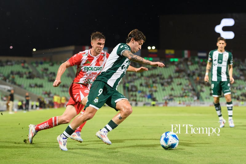 Santos Laguna vence a Necaxa en el Corona