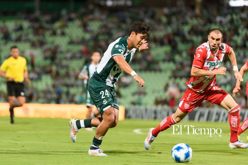 Santos Laguna vence a Necaxa en el Corona