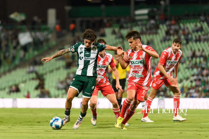 Santos Laguna vence a Necaxa en el Corona