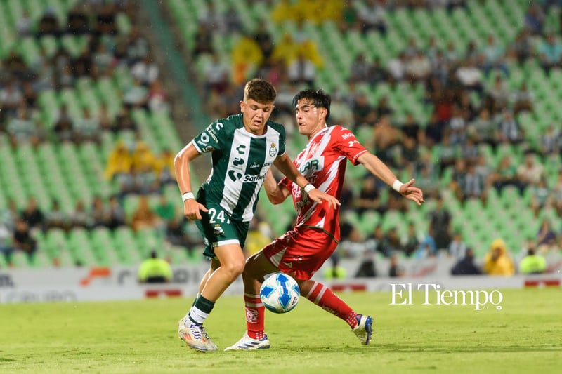 Santos Laguna vence a Necaxa en el Corona