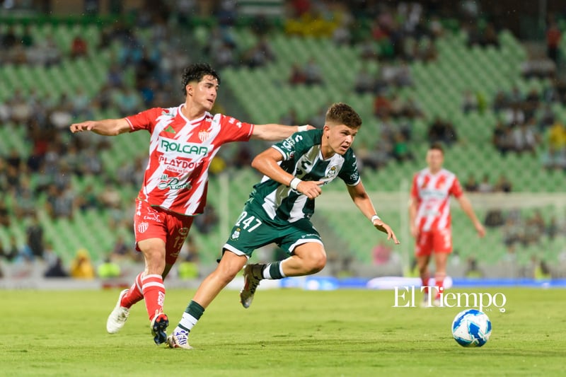 Santos Laguna vence a Necaxa en el Corona