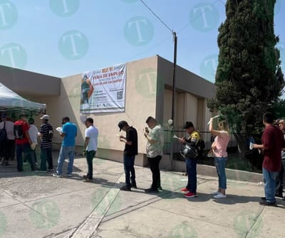 Recién egresados pueden tener oportunidades en la localidad