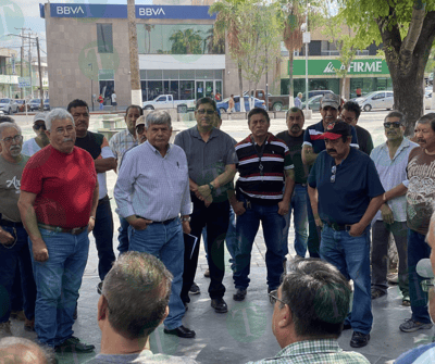 Obreros de AHMSA se reúnen con delegado del IMSS
