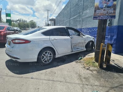 Imprudencia al volante deja a mujer lesionada en la Zona Centro de Monclova
