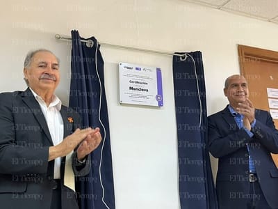 El Municipio de Monclova recibe una certificación por la salud