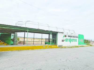 El campo infantil Saraperos está abandonado y vandalizado