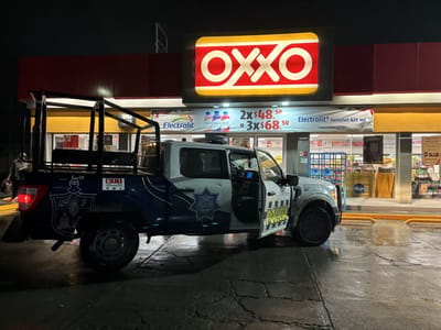 Ladrón comete violento asalto con picahielos en tienda Oxxo de Monclova