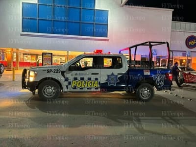 Mujer fue detenida tras intentar robar cosméticos en Soriana Anáhuac