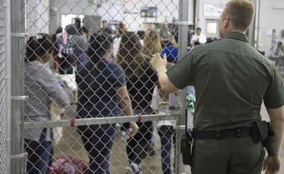 ¿Quiénes son los migrantes que serán deportados primero?