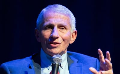Trump retira escoltas a Anthony Fauci y John Bolton, dos figuras clave de su gobierno