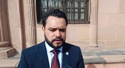 Diputado critica a panistas por oposición a reformas de Infonavit
