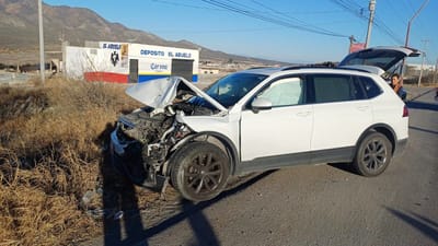 Fuerte choque por alcance en Castaños deja a conductora en crisis nerviosa