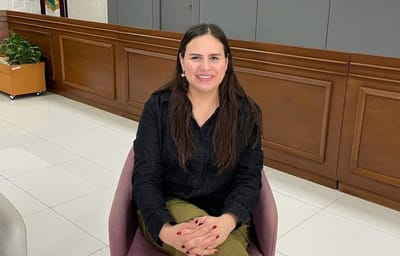 Consejera del IEC, Madeleyne Figueroa, insaculada por Senado para PJF
