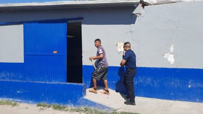 Confunde a lavacoches con 'rata'