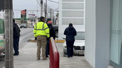 Fuga de gas en BANORTE dejó cuatro empleados intoxicados